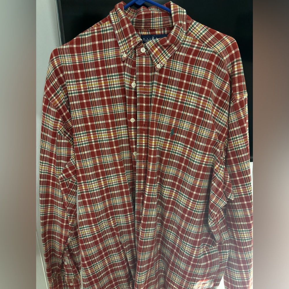Polo button up (the big shirt), thicker polo for colder weather!